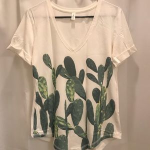 Lululemon Cactus VNeck